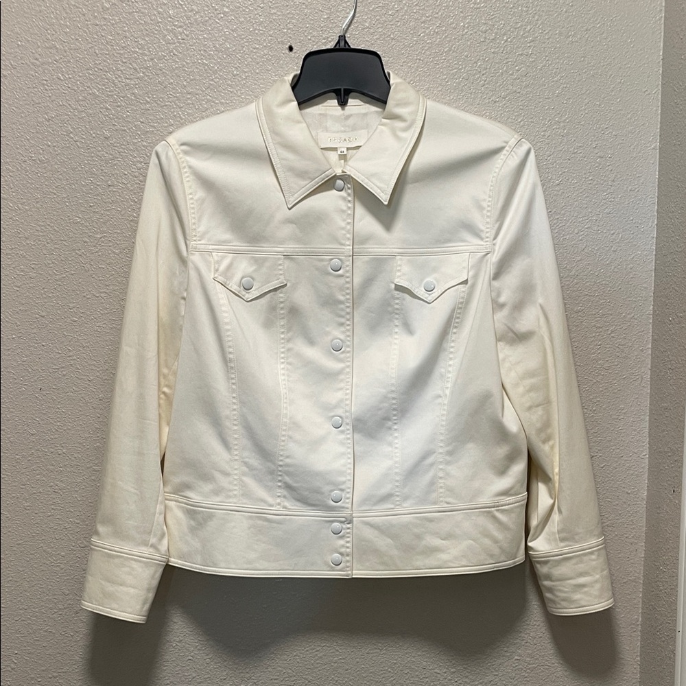 Escada Denim Le Vintage White Cream Stretch Cotton Trucker Jacket